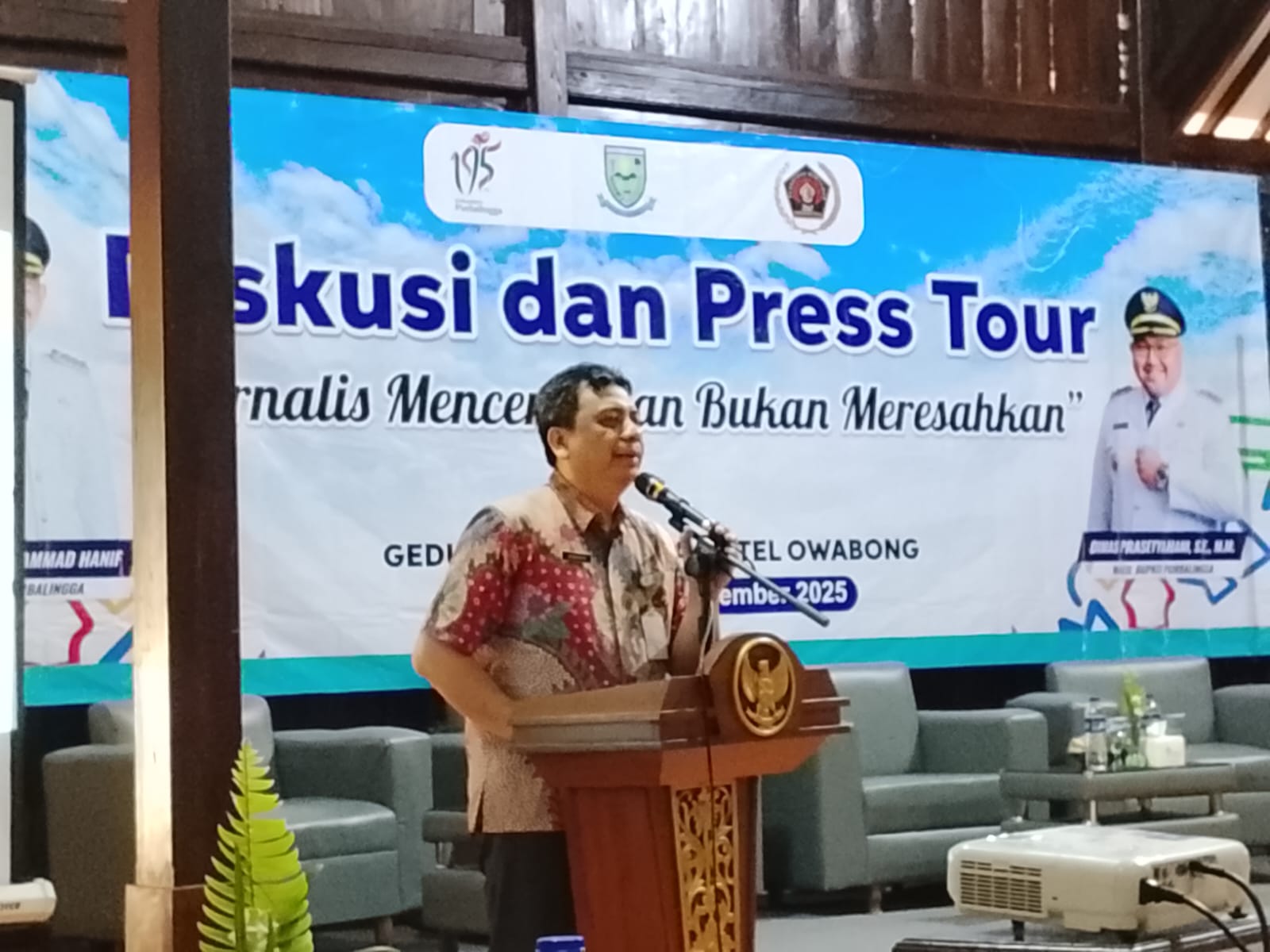 Forum Diskusi dan Press Tour 2025 bertema “Jurnalis Mencerahkan, Bukan Meresahkan”