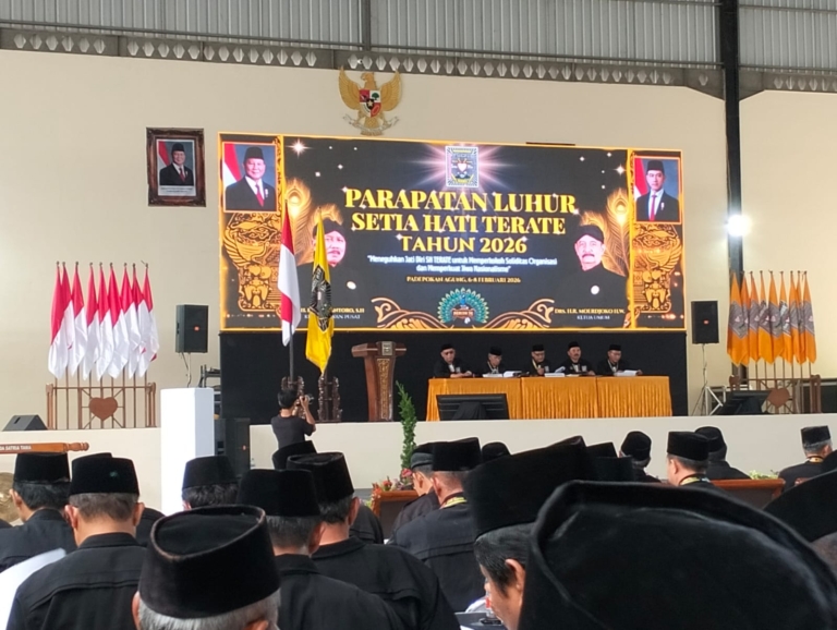 Parapatan Luhur merupakan forum tertinggi dalam struktur organisasi PSHT yang memiliki kewenangan strategis
