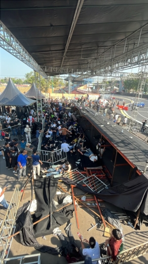 Tribun VIP Kejurnas Drift Speed Fest di GOR Satria Purwokerto Ambruk, Kemeriahan Berubah Jadi Kepanikan