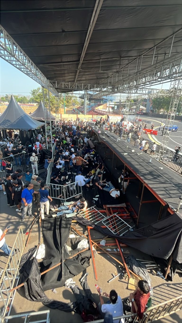 Tribun VIP Kejurnas Drift Speed Fest di GOR Satria Purwokerto Ambruk, Kemeriahan Berubah Jadi Kepanikan
